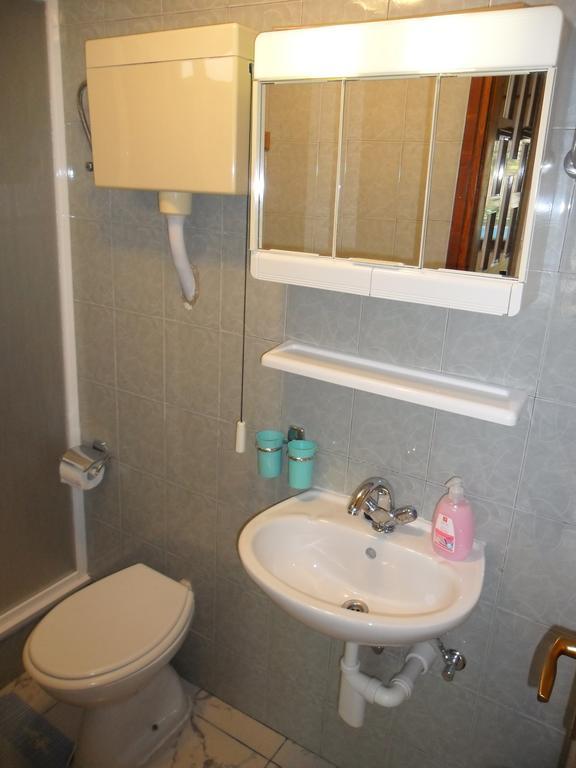 Vile Park Apartments Пореч Екстериор снимка
