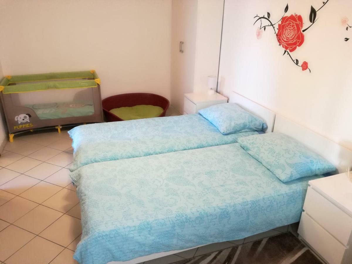 Vile Park Apartments Пореч Екстериор снимка